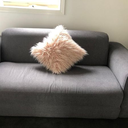 Creek Cottage Bed And Breakfast Traralgon Bagian luar foto