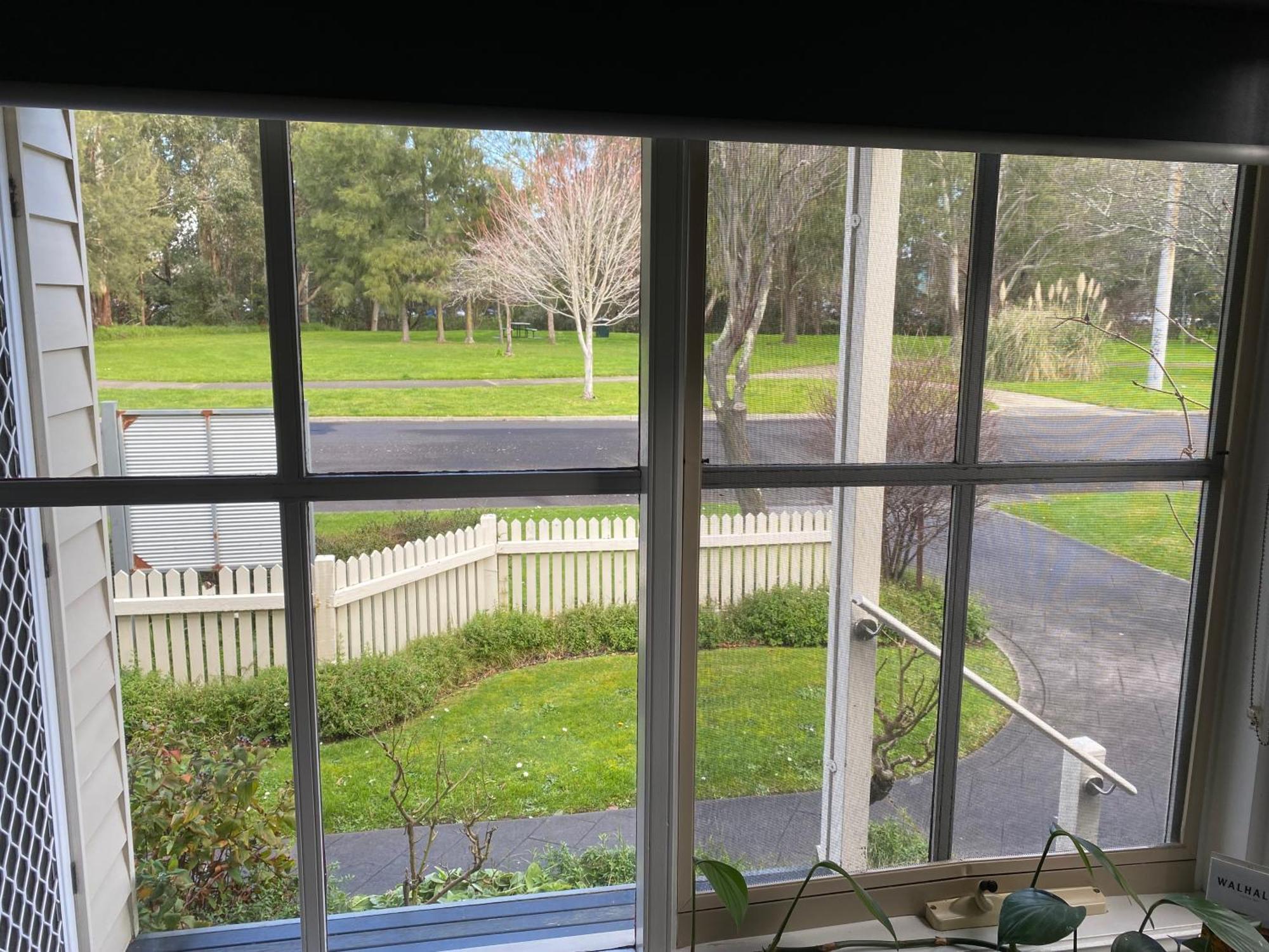 Creek Cottage Bed And Breakfast Traralgon Bagian luar foto